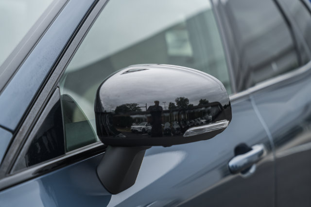 Certified 2026 Volvo XC60 B5 Plus AWD/4WD image 16