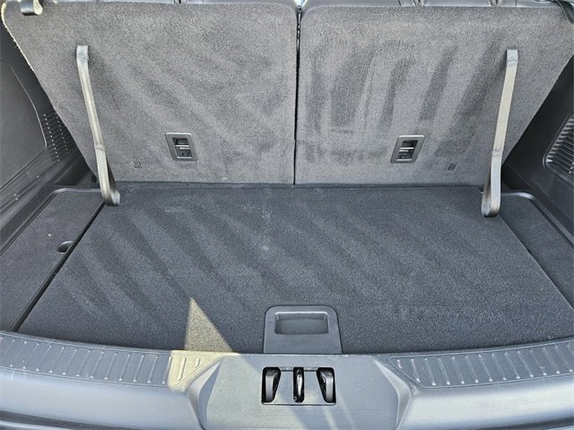 Used 2024 Ford Explorer XLT w/ Equipment Group 202A image 31