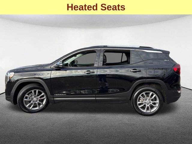 Used 2024 GMC Terrain SLT image 6