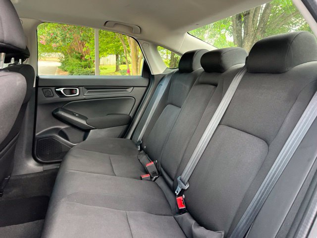 Used 2022 Honda Civic EX image 17