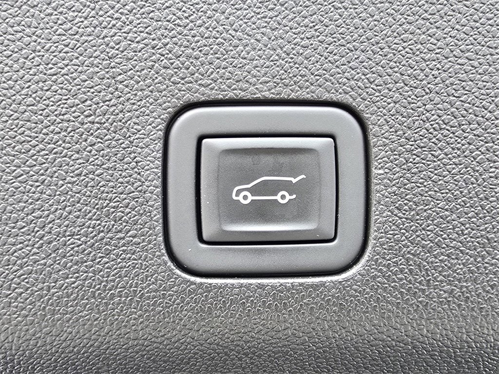 Certified 2023 Chevrolet Tahoe RST w/ Luxury Package image 16