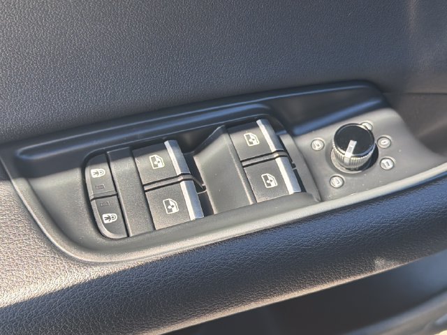 Used 2019 Audi Q8 Premium Plus w/ Premium Plus AWD/4WD image 16
