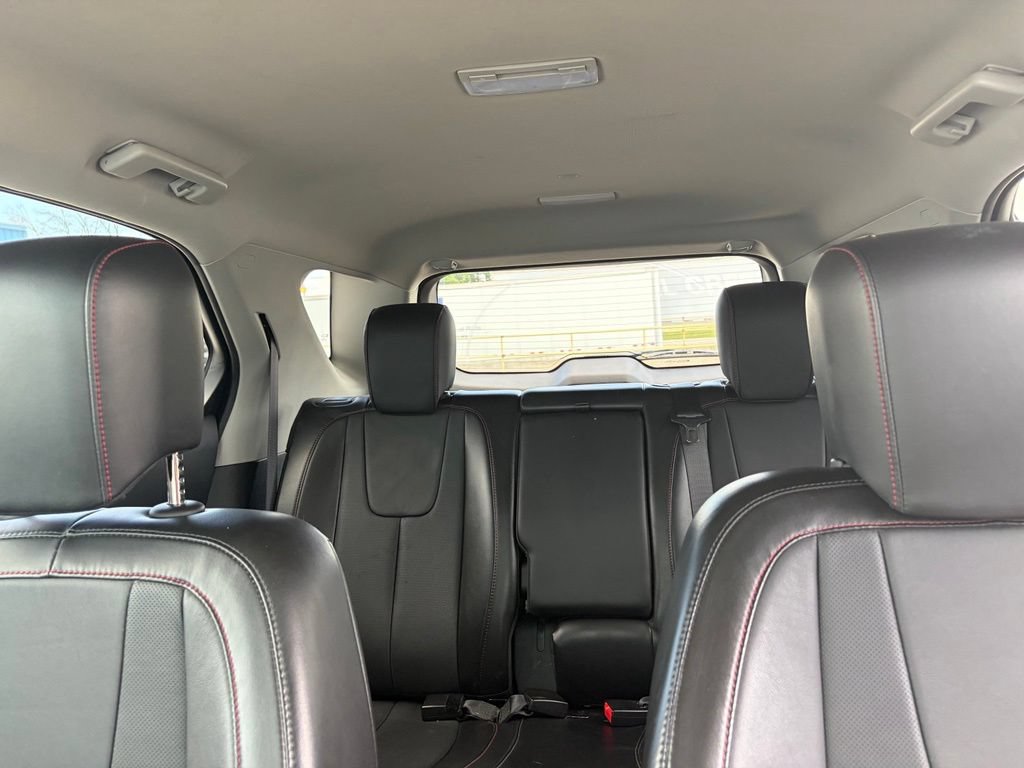 Used 2017 Chevrolet Equinox Premier w/ Enhanced Convenience Package AWD/4WD image 44