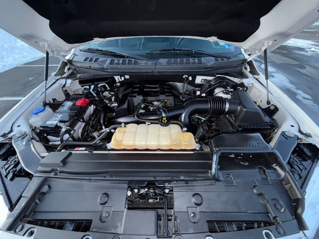 Used 2018 Ford F150 Lariat w/ Equipment Group 502A Luxury image 28