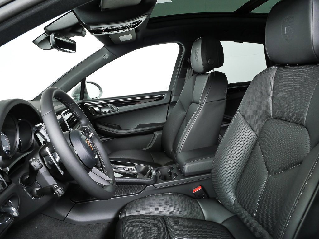 New 2026 Porsche Macan S image 5