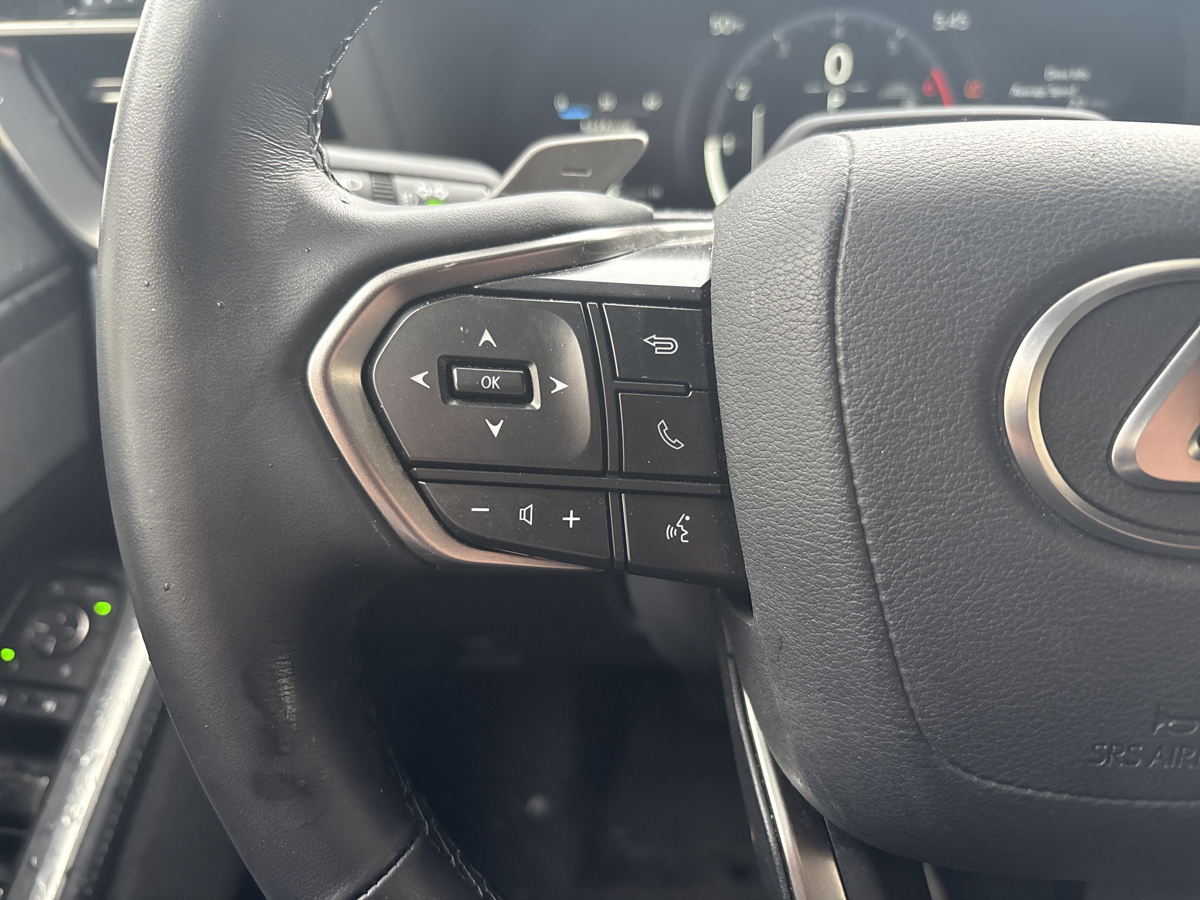 Certified 2024 Lexus GX 550 w/ Accessory Package (31) AWD/4WD image 19