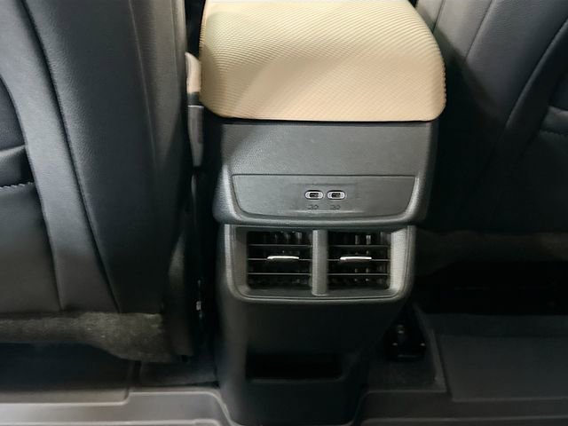 New 2026 Chevrolet Equinox ACTIV w/ Safety and Technology Package FWD image 27