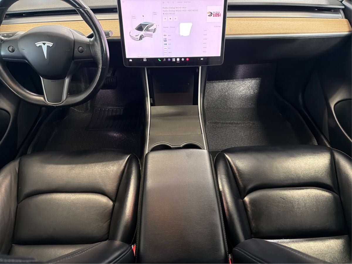 Used 2019 Tesla Model 3 Mid Range RWD image 19
