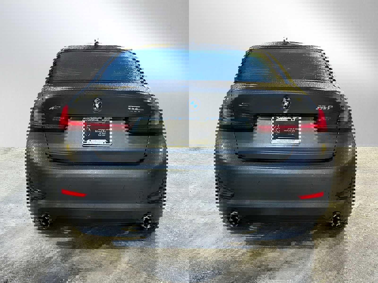 Used 2022 BMW 330e xDrive w/ Driving Assistance Package image 4