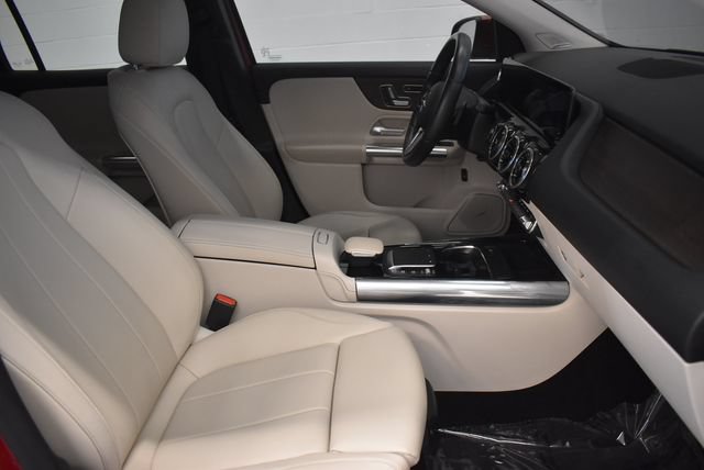 Used 2021 Mercedes-Benz GLA 250 4MATIC image 19