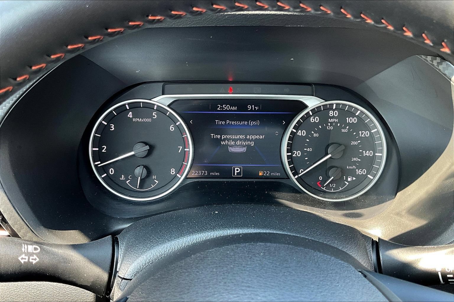 Used 2025 Nissan Sentra SR FWD image 11