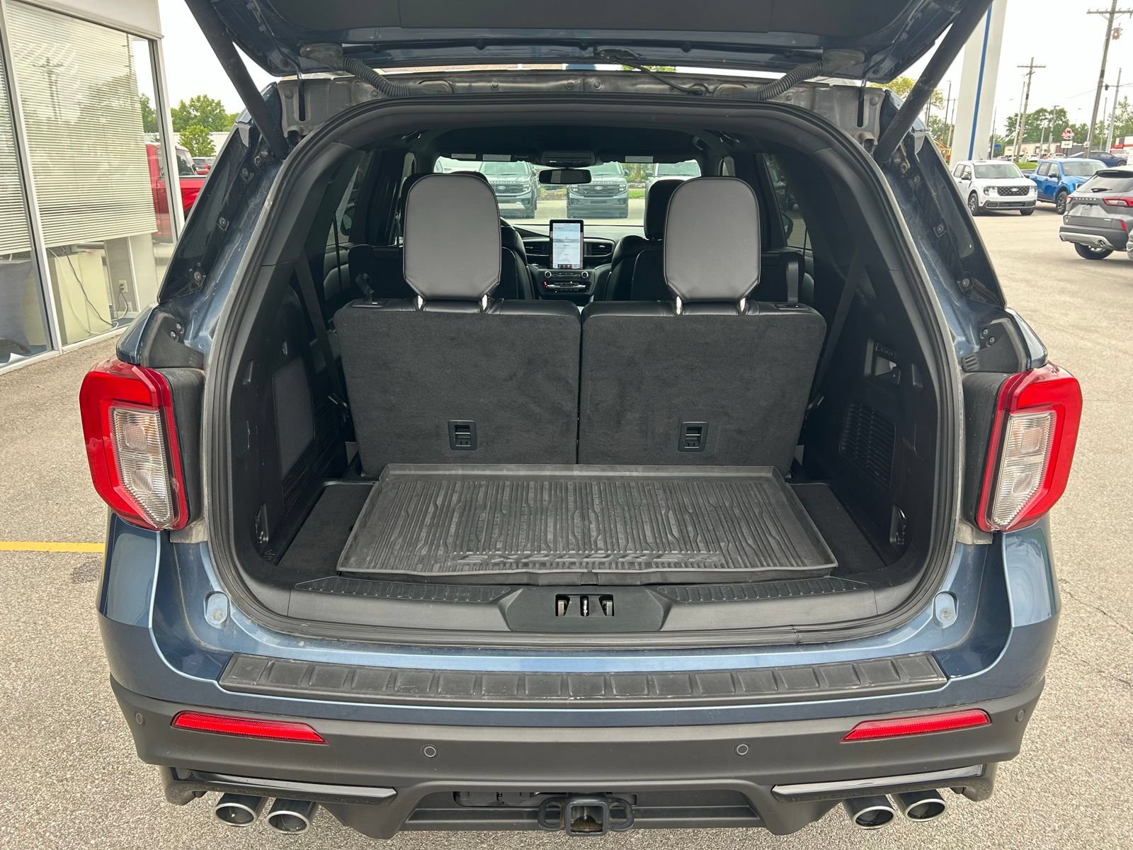 Used 2020 Ford Explorer ST w/ ST High-Performance Pack AWD/4WD image 8
