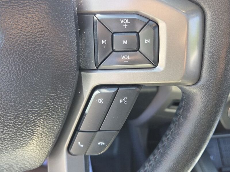 Used 2021 Ford Expedition XLT RWD image 25