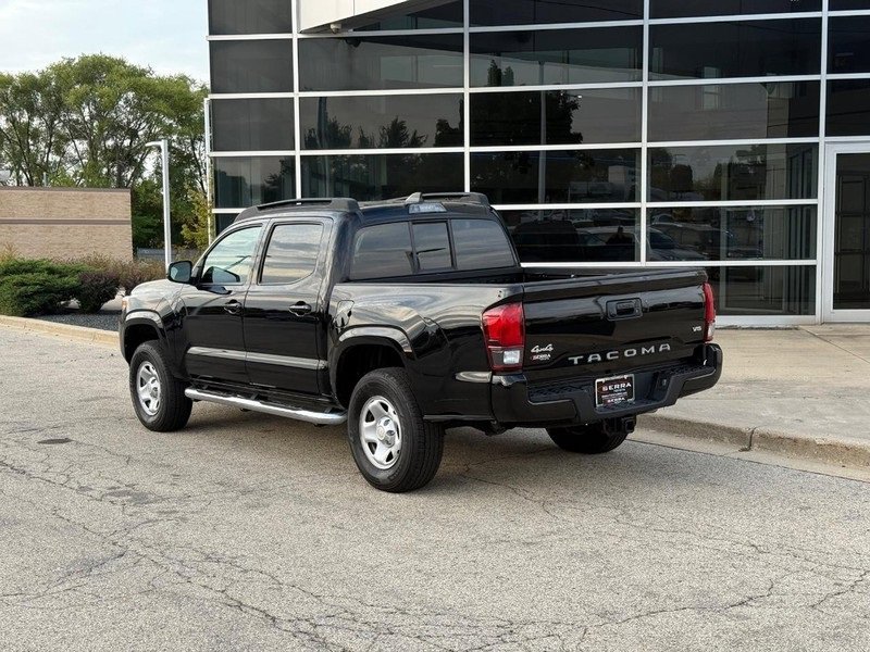 Used 2023 Toyota Tacoma SR image 5