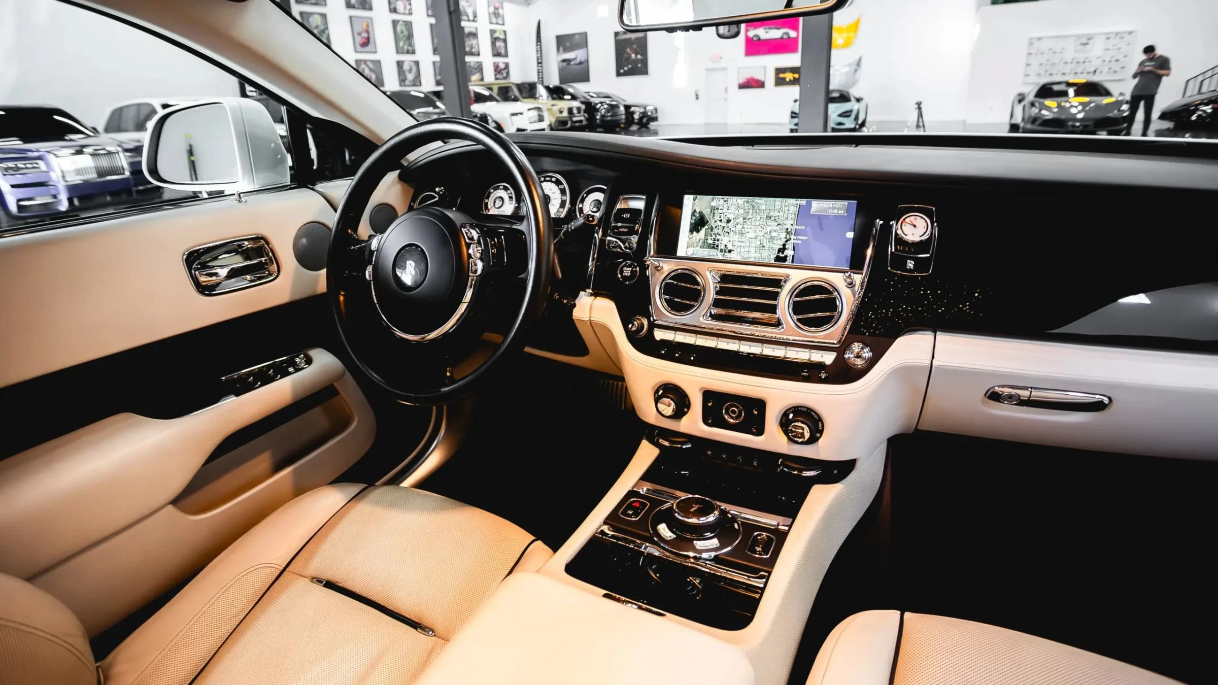 Used 2015 Rolls-Royce Wraith RWD image 37