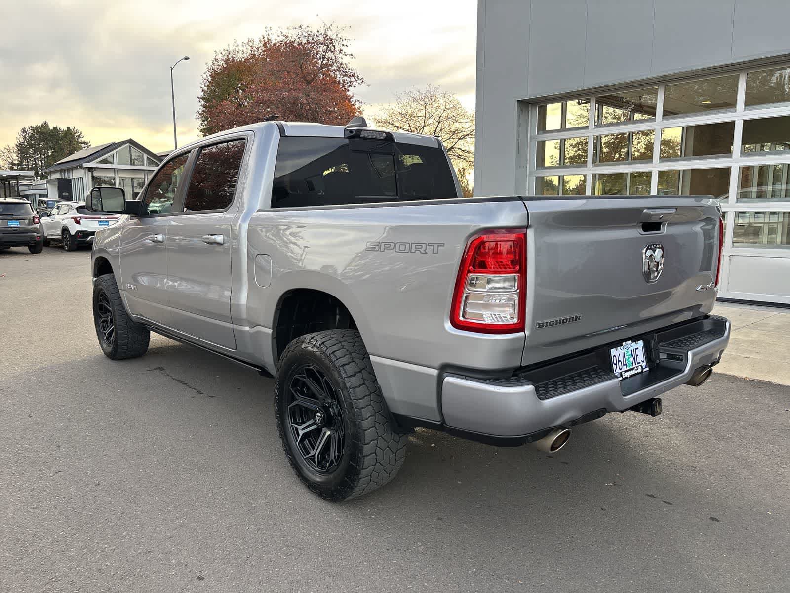Certified 2021 RAM 1500 Big Horn AWD/4WD image 3