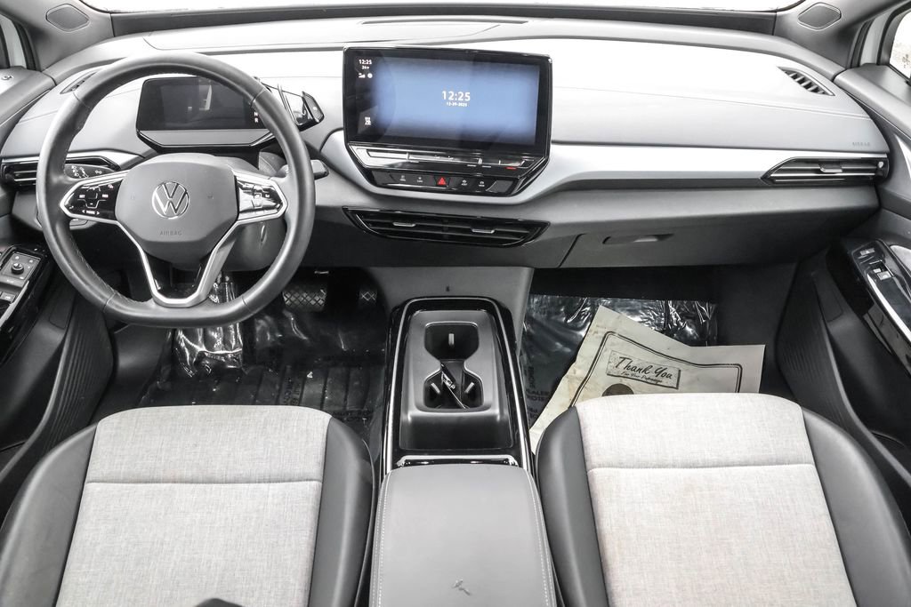 Certified 2023 Volkswagen ID.4 Pro image 30