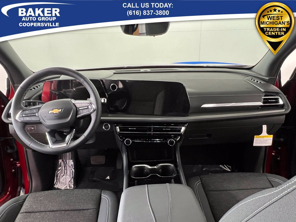 New 2026 Chevrolet Traverse LT w/ Sun and Wheel Package AWD/4WD image 11