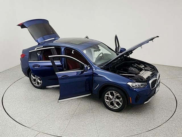 Used 2022 BMW X4 xDrive30i w/ Premium Package 2 AWD/4WD image 44