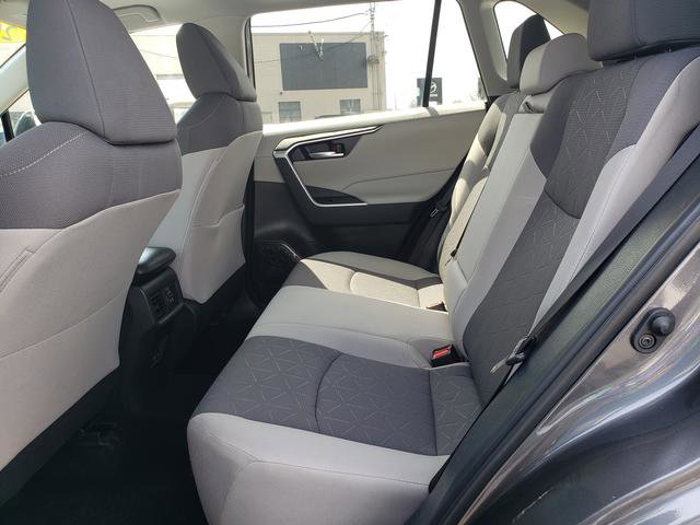 Used 2024 Toyota RAV4 XLE w/ Convenience Package image 12