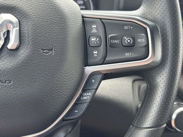 New 2026 RAM 1500 Express AWD/4WD image 18