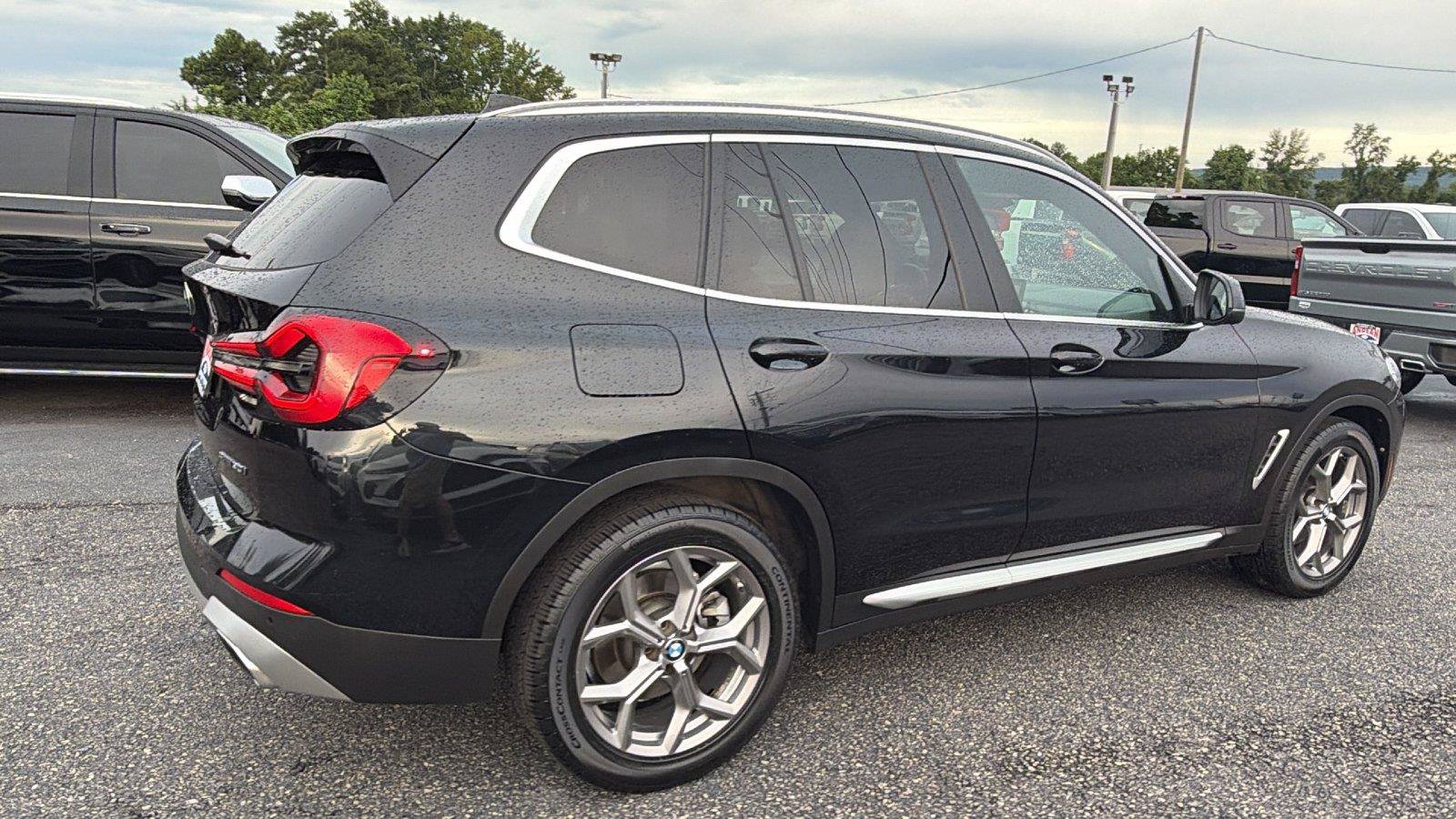 Used 2022 BMW X3 sDrive30i w/ Premium Package 2 RWD image 9