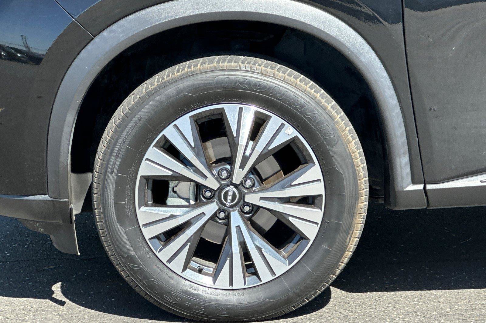 Certified 2022 Nissan Rogue SV AWD/4WD image 25