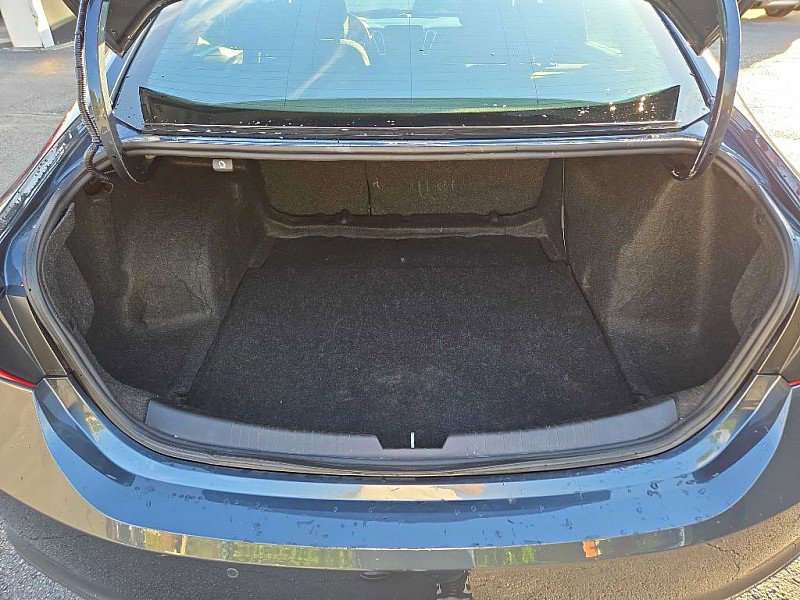 Used 2021 Chevrolet Malibu LT image 13