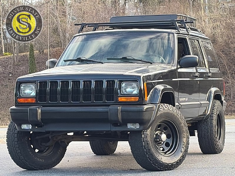 Used 2001 Jeep Cherokee Sport image 1