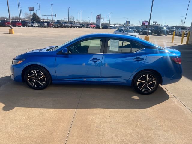 Used 2024 Nissan Sentra SV image 2