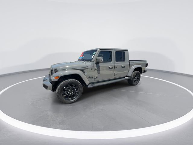 Certified 2023 Jeep Gladiator Overland AWD/4WD image 4