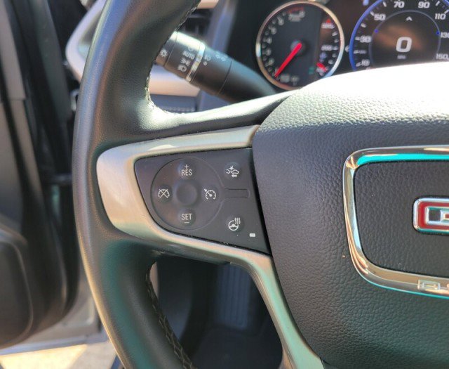 Used 2023 GMC Acadia Denali w/ Denali Ultimate Package image 18