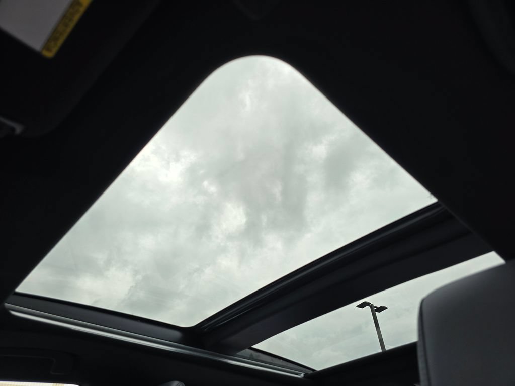 New 2026 Toyota Camry XSE FWD image 18