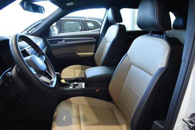 Used 2022 Volkswagen Atlas Cross Sport SEL AWD/4WD image 22