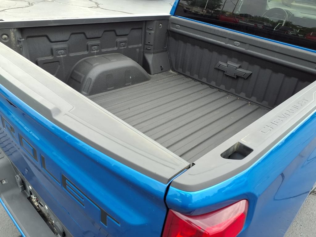 Used 2023 Chevrolet Silverado 1500 RST AWD/4WD image 28