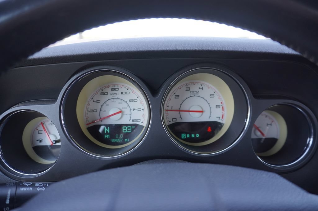 Used 2014 Dodge Challenger R/T Plus RWD image 15