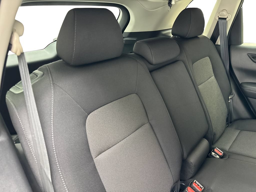 Used 2025 Honda CR-V LX image 39