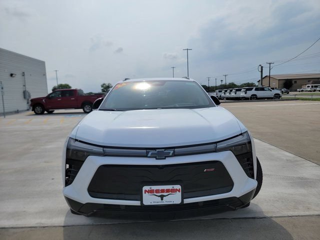 Used 2024 Chevrolet Blazer EV RS AWD/4WD image 2