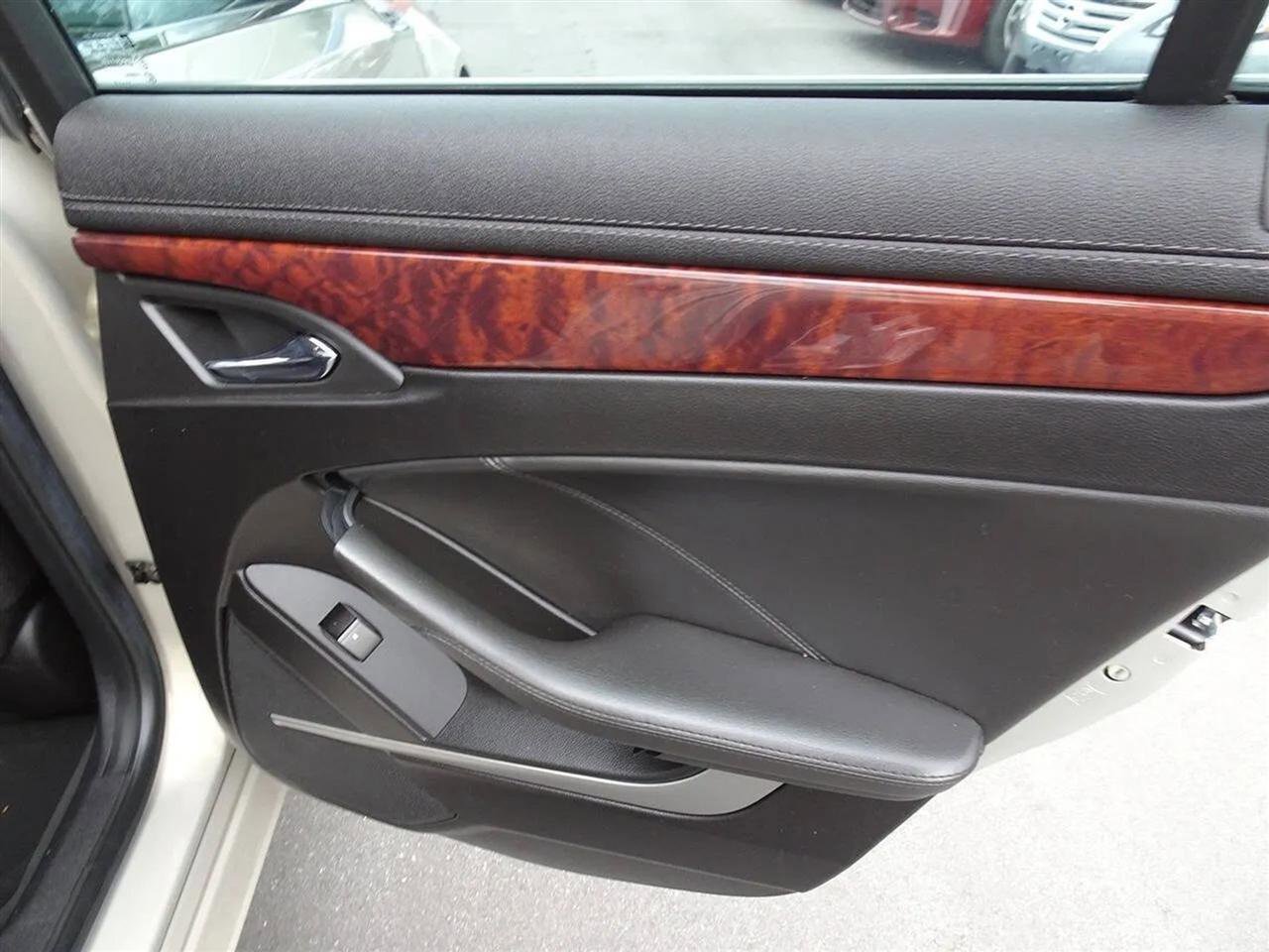 Used 2008 Cadillac CTS 3.6 w/ Wood Trim Package RWD image 17