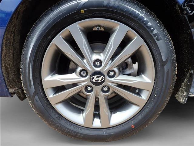 Used 2018 Hyundai Elantra SEL FWD image 3