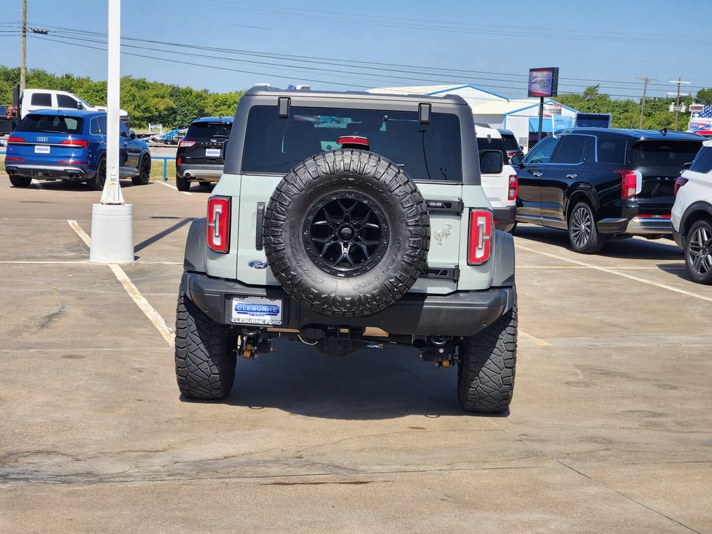 Used 2023 Ford Bronco Badlands AWD/4WD image 6