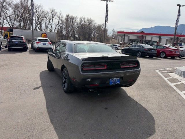 Used 2022 Dodge Challenger SXT w/ Blacktop Package image 11