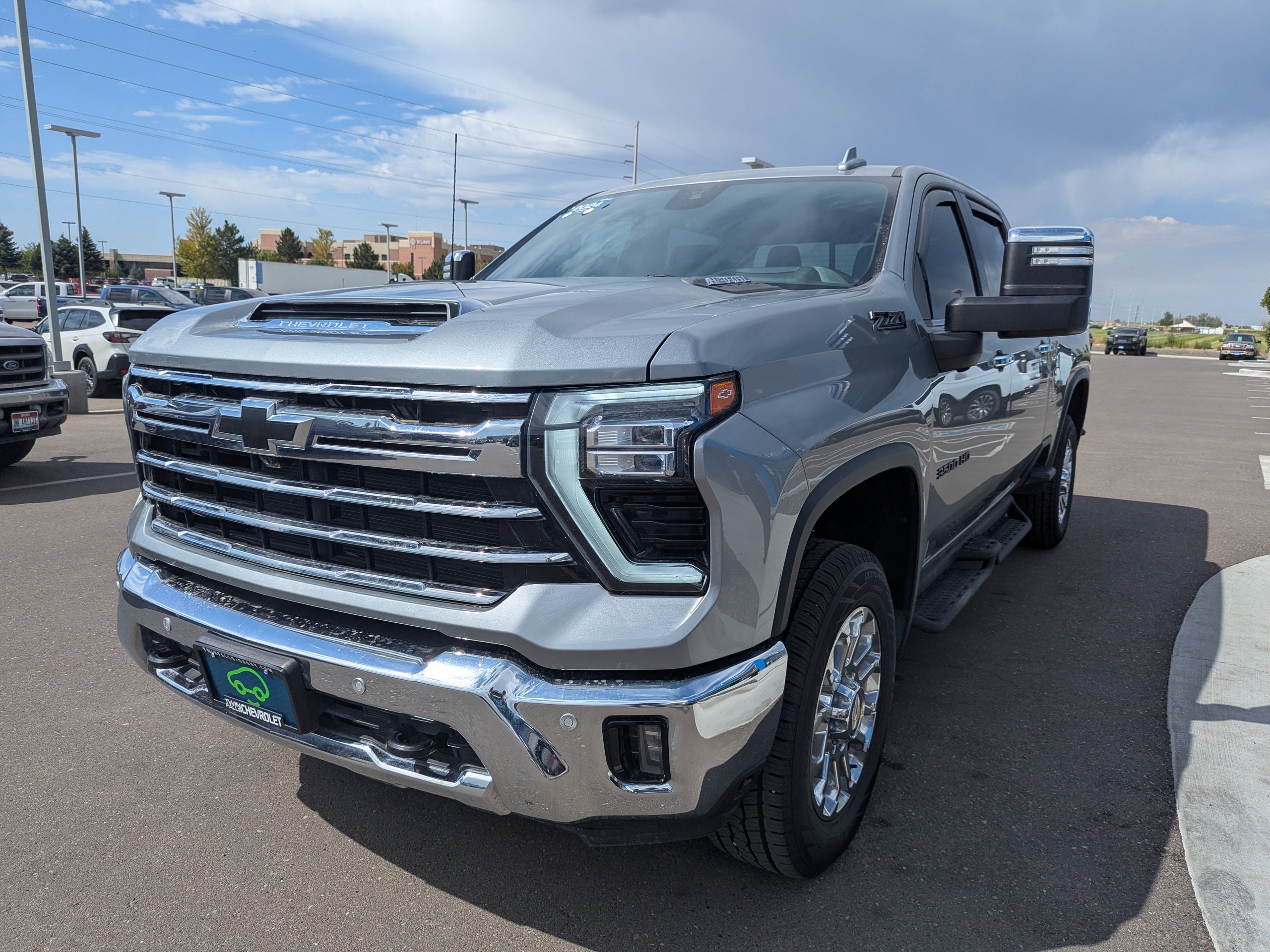 Used 2024 Chevrolet Silverado 3500 LTZ w/ LTZ Convenience Package AWD/4WD image 7