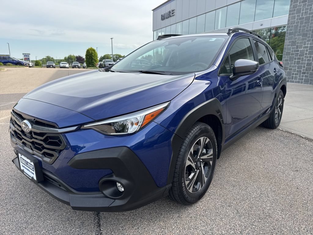 Used 2024 Subaru Crosstrek 2.0i Premium AWD/4WD image 5