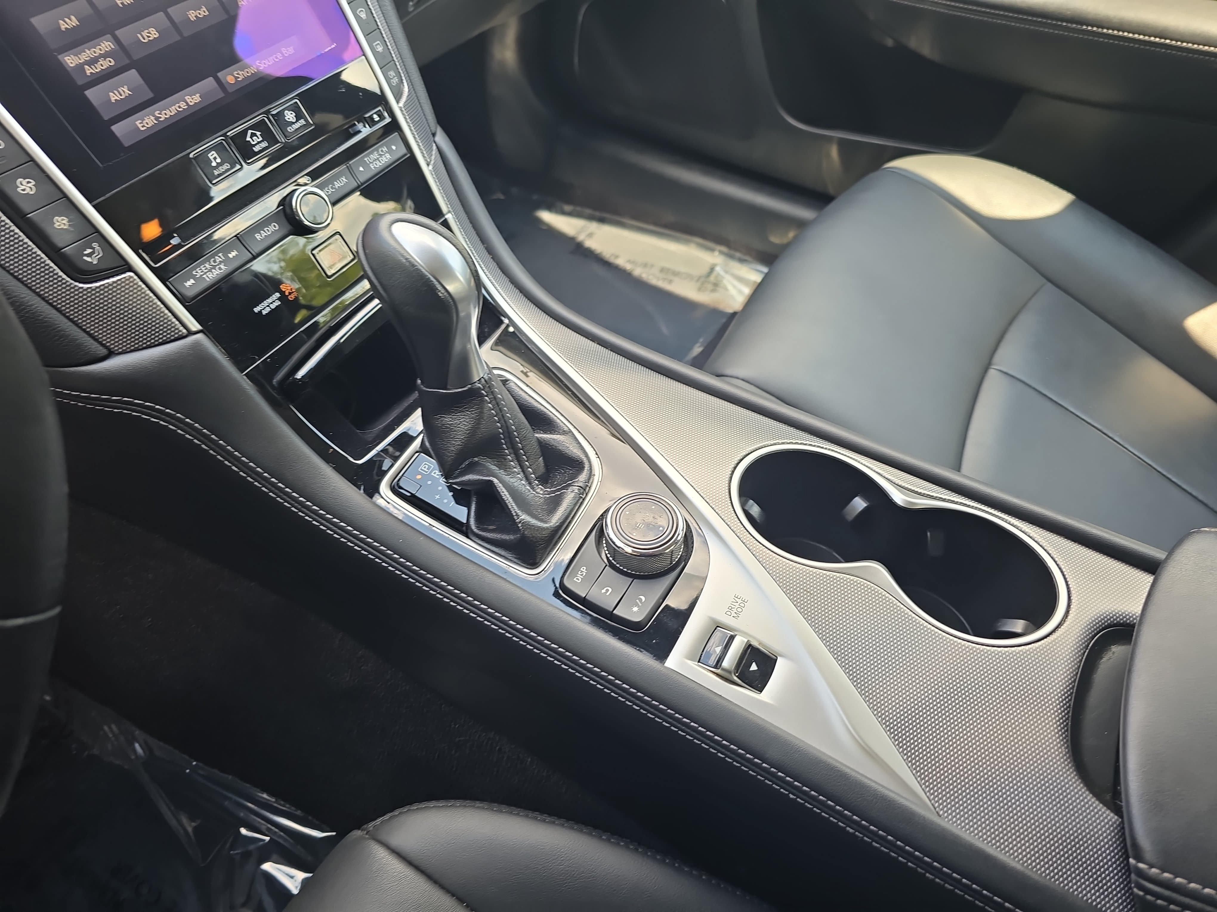 Used 2017 INFINITI Q50 2.0t w/ Moonroof Package RWD image 25