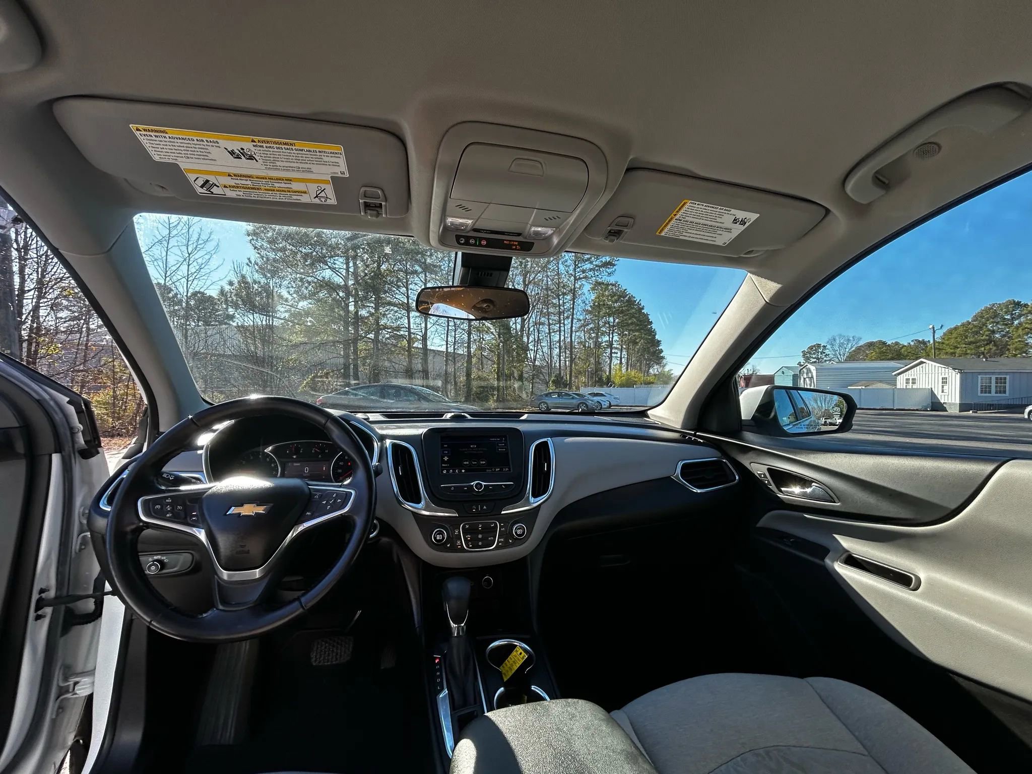 Used 2022 Chevrolet Equinox LT w/ Driver Convenience Package image 20