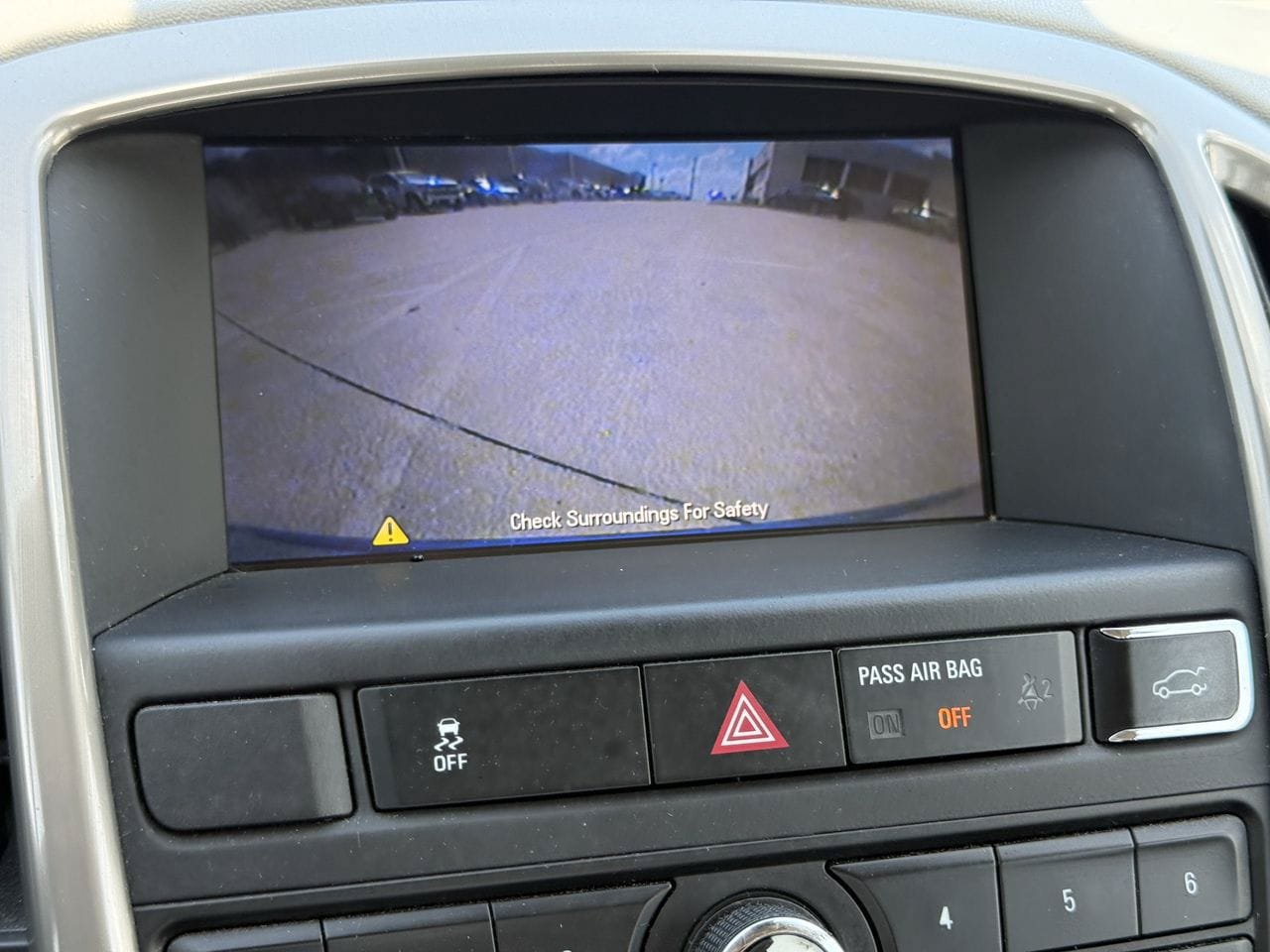 Used 2013 Buick Verano FWD image 19