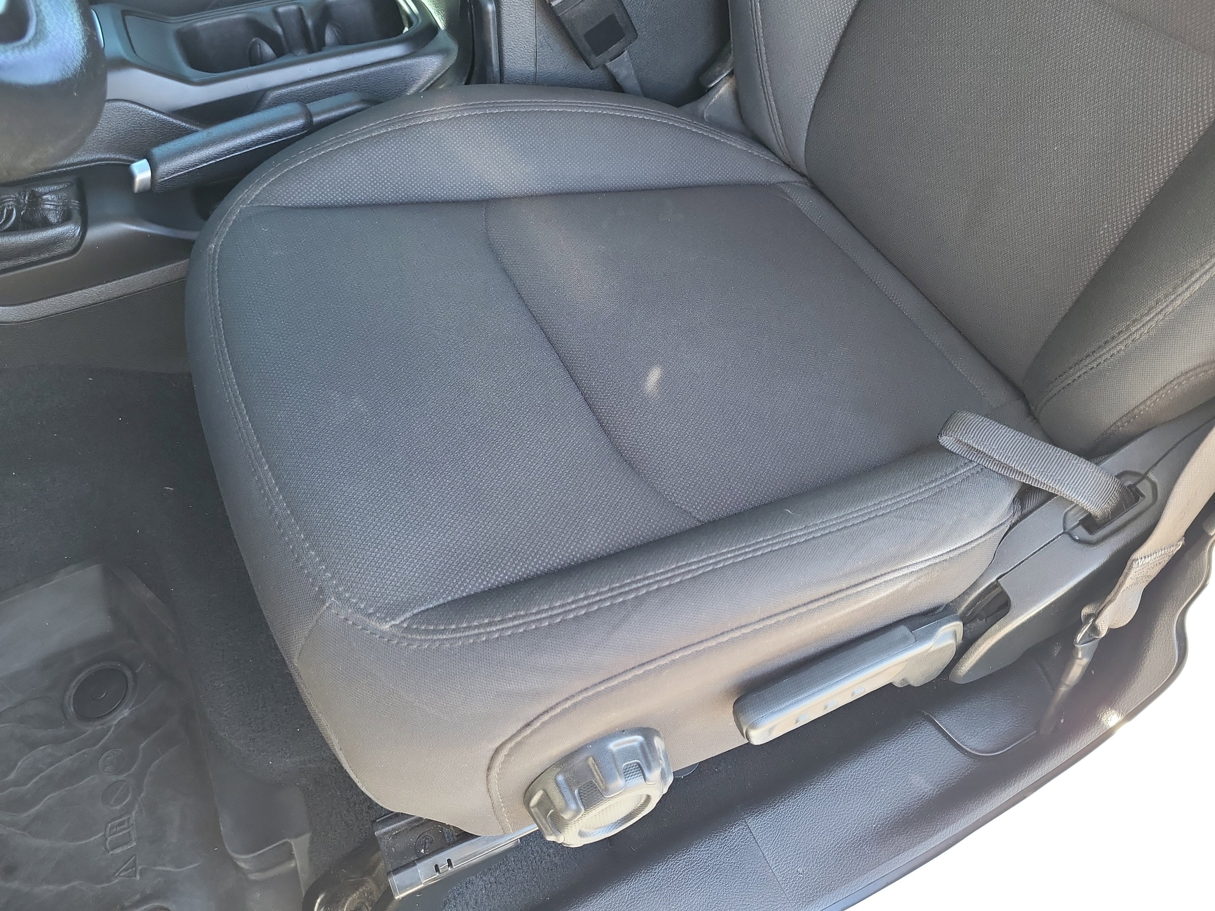 Used 2023 Jeep Gladiator Sport image 21