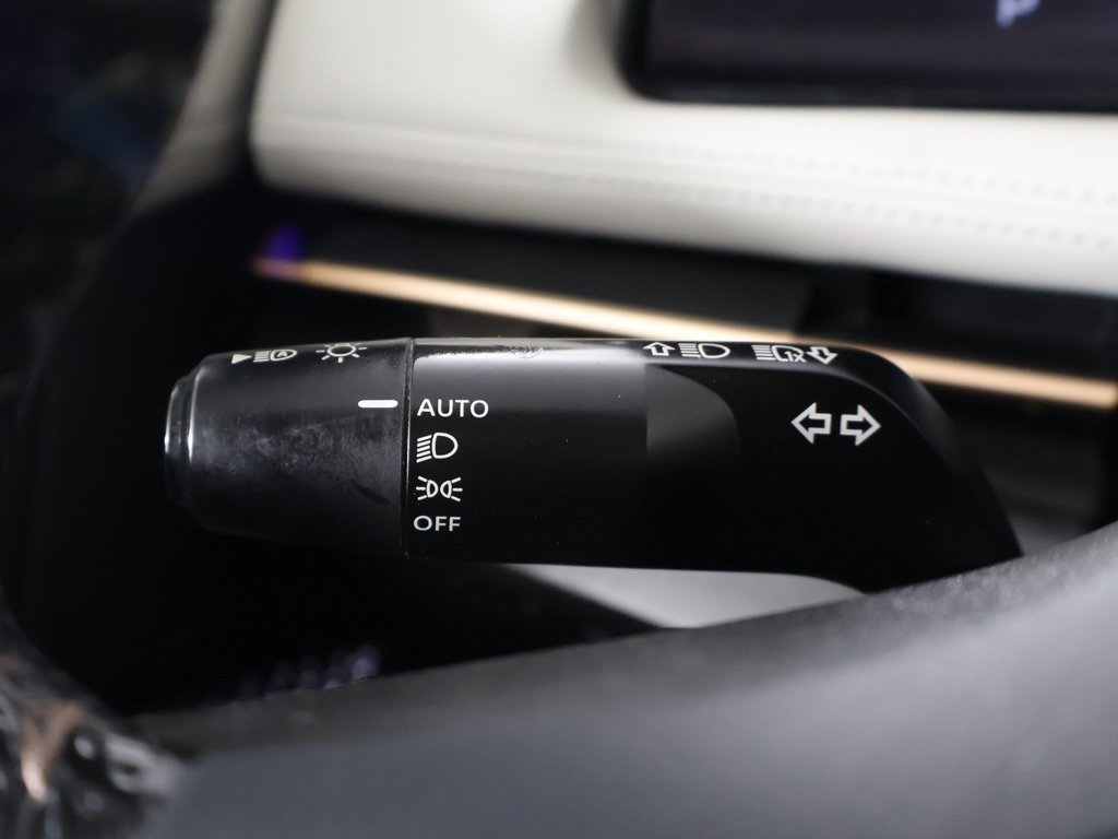 Used 2023 Nissan Ariya ENGAGE image 41