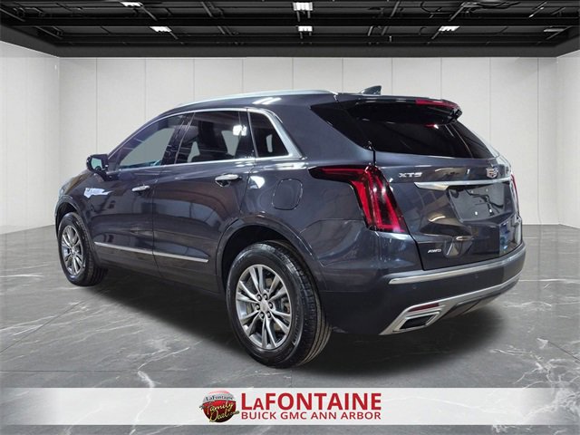 Used 2022 Cadillac XT5 Premium Luxury image 3